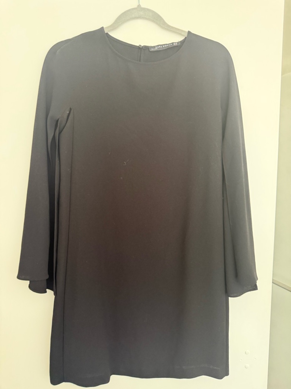 Zara Black Long-Sleeve Shift Dress with Flared Cuffs
